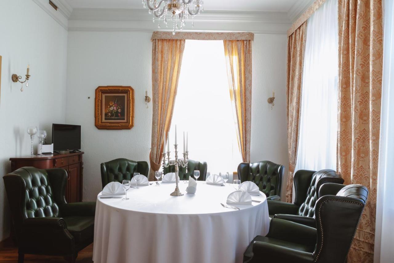 Sventes Muiza Hotel Ngoại thất bức ảnh