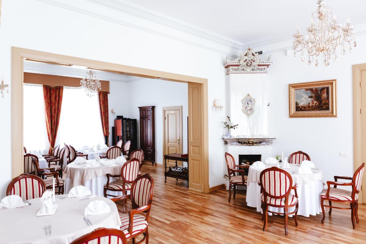 Sventes Muiza Hotel Ngoại thất bức ảnh