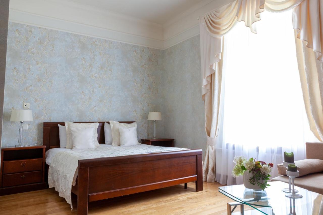 Sventes Muiza Hotel Ngoại thất bức ảnh
