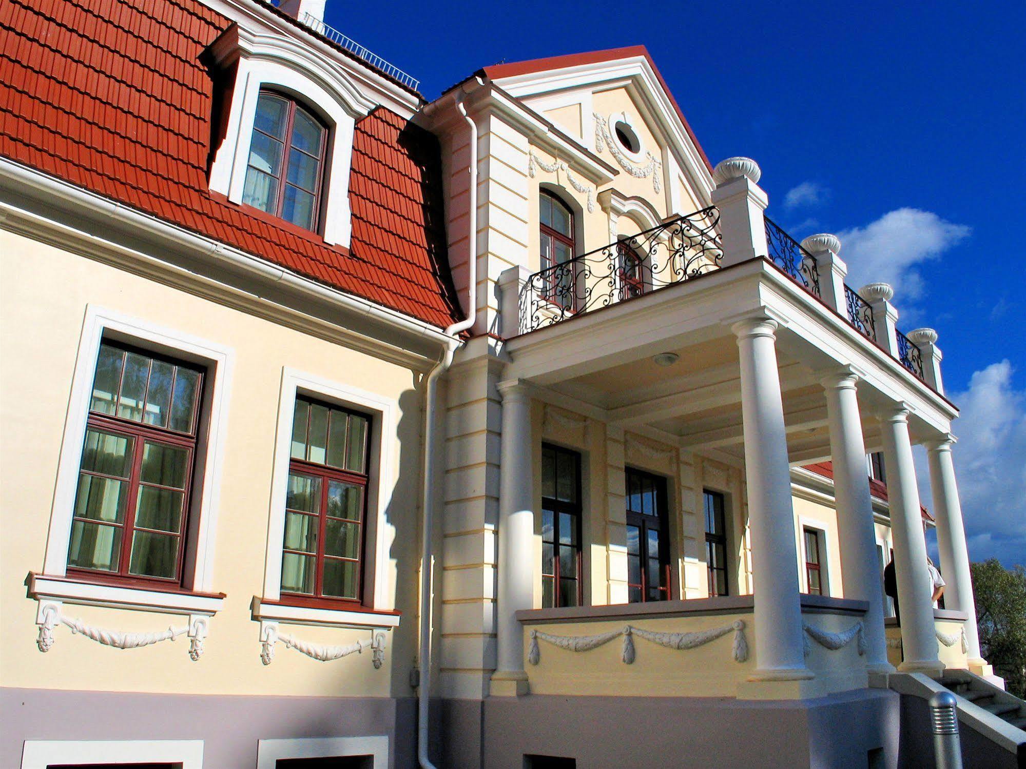 Sventes Muiza Hotel Ngoại thất bức ảnh