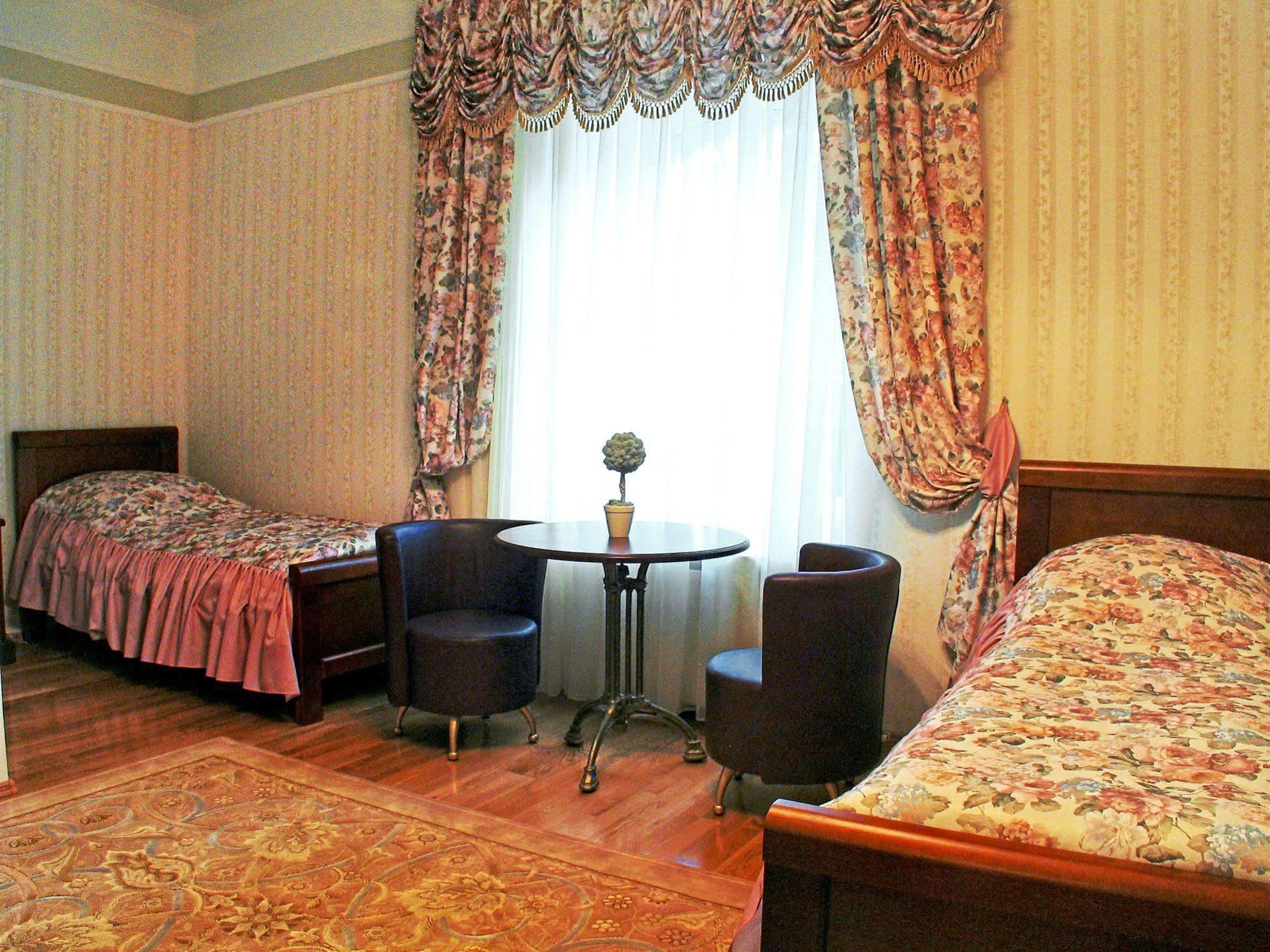 Sventes Muiza Hotel Ngoại thất bức ảnh